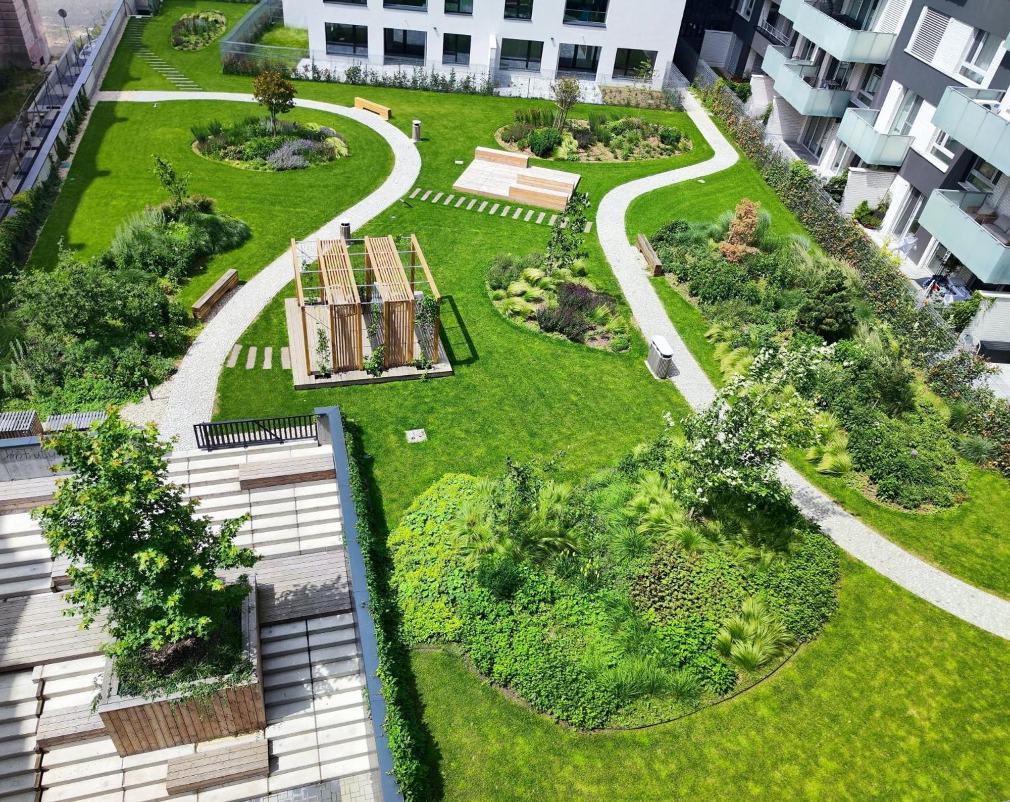 Yarn - Brand New - Free Parking - Balcony With City View - Central Shopping Mall Bratislava Eksteriør bilde
